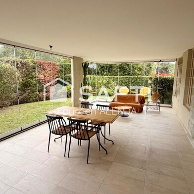 Appartement 4 pièces 834000 €