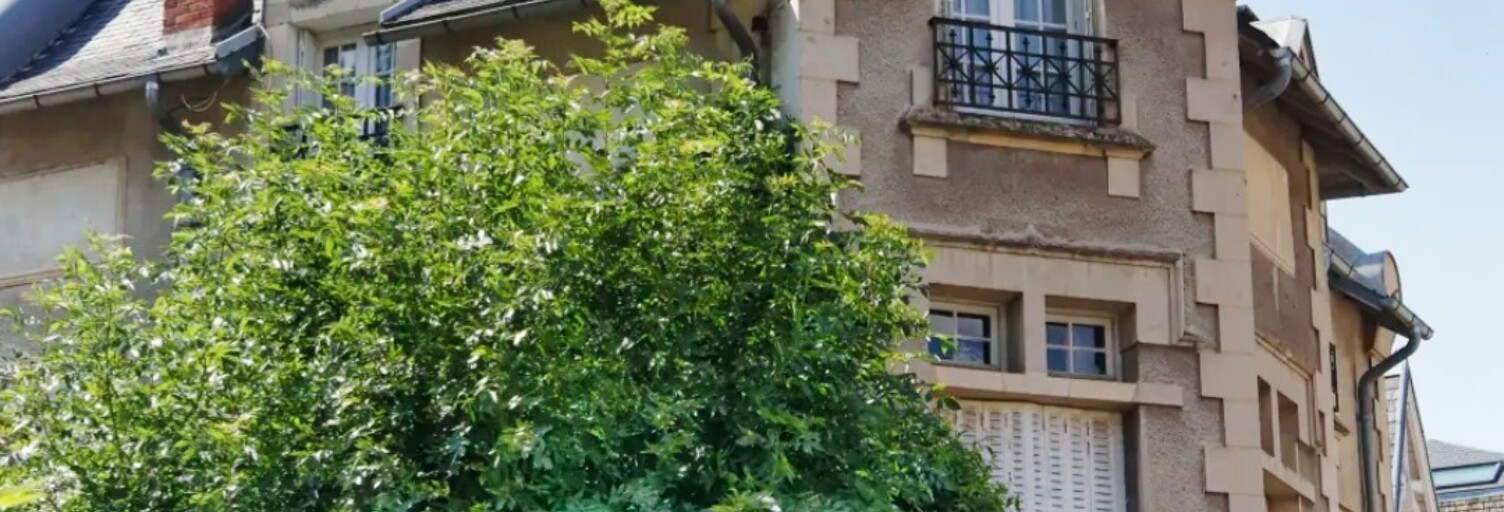 Maison 9 Pièces 235 m² à vendre à La Bourboule (63150)