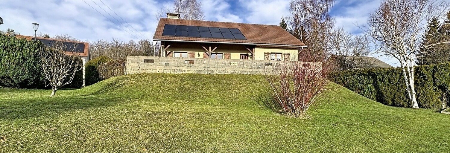 Maison 6 Pièces 157 m² à vendre à La Chaux-du-Dombief (39150)