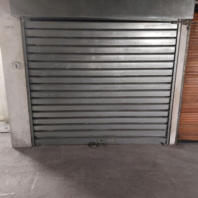 Garage  49500 €
