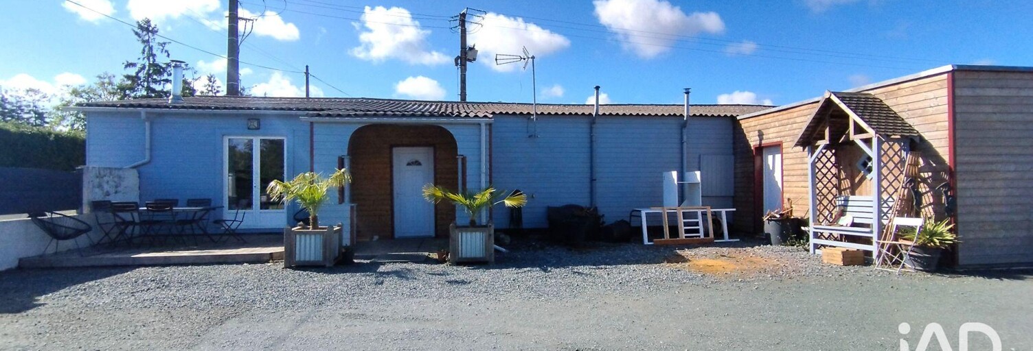 Commerce  2258 m² à vendre à Fontenay-le-Comte (85200)