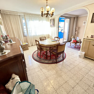 Appartement 3 pièces 176000 €