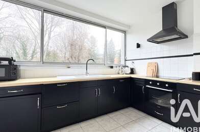 Appartement 3 pièces 145000 €