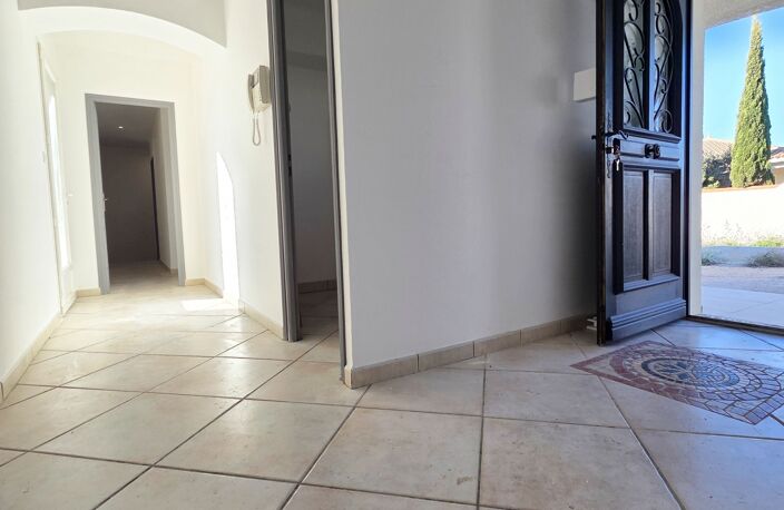 Vente Maison/villa 4 pièces — photo 3