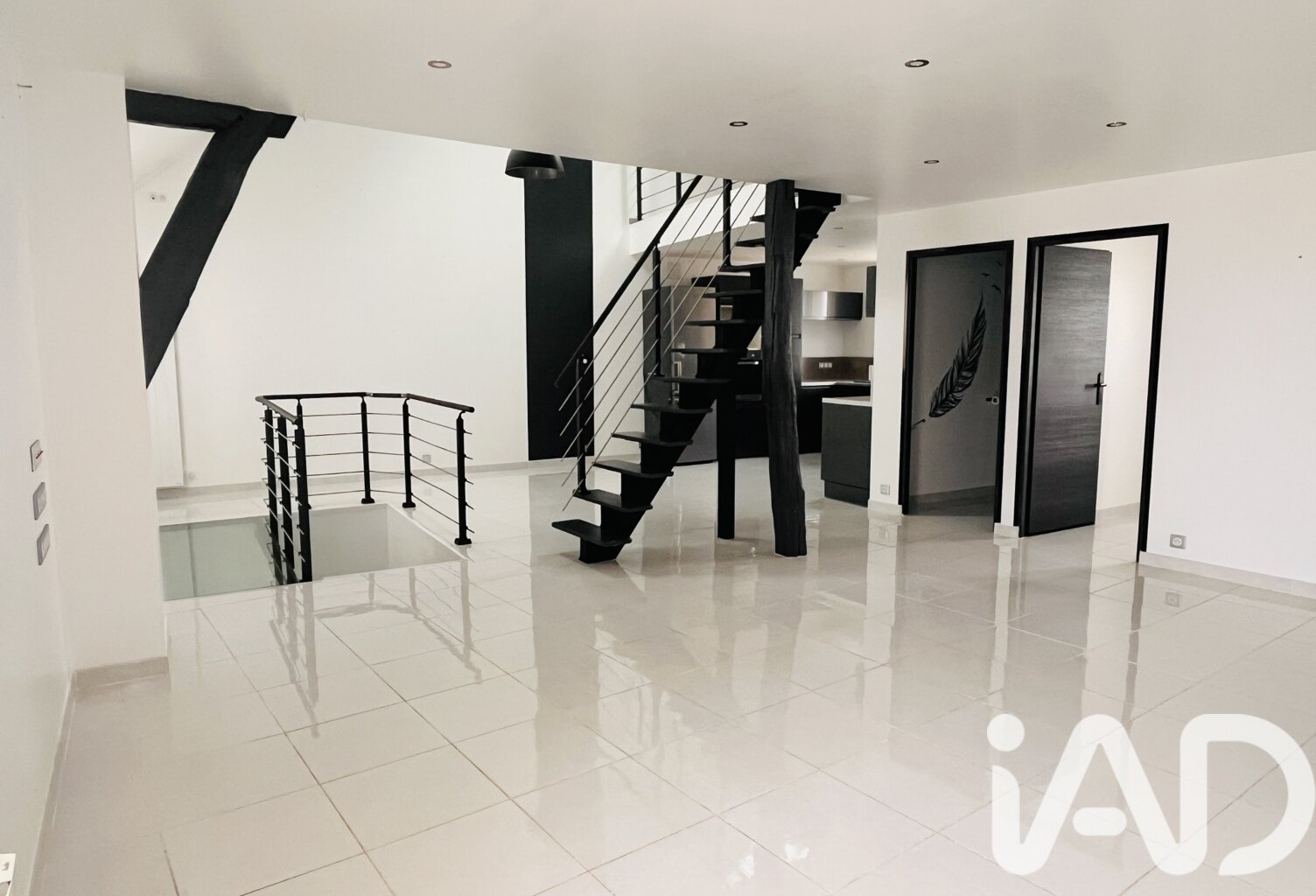 Vente Triplex 3 pièces — photo 1