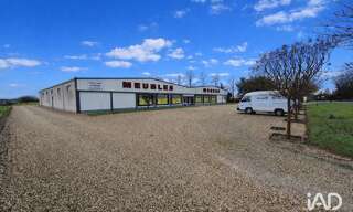 Commerce  1500 m² à vendre à Chef-Boutonne (79110)