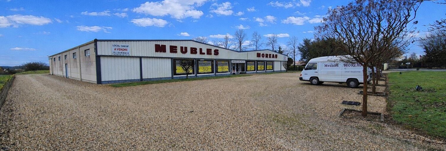 Commerce  1500 m² à vendre à Chef-Boutonne (79110)