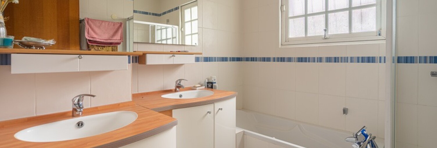 Maison 7 Pièces 167 m² à vendre à La Tremblade (17390)
