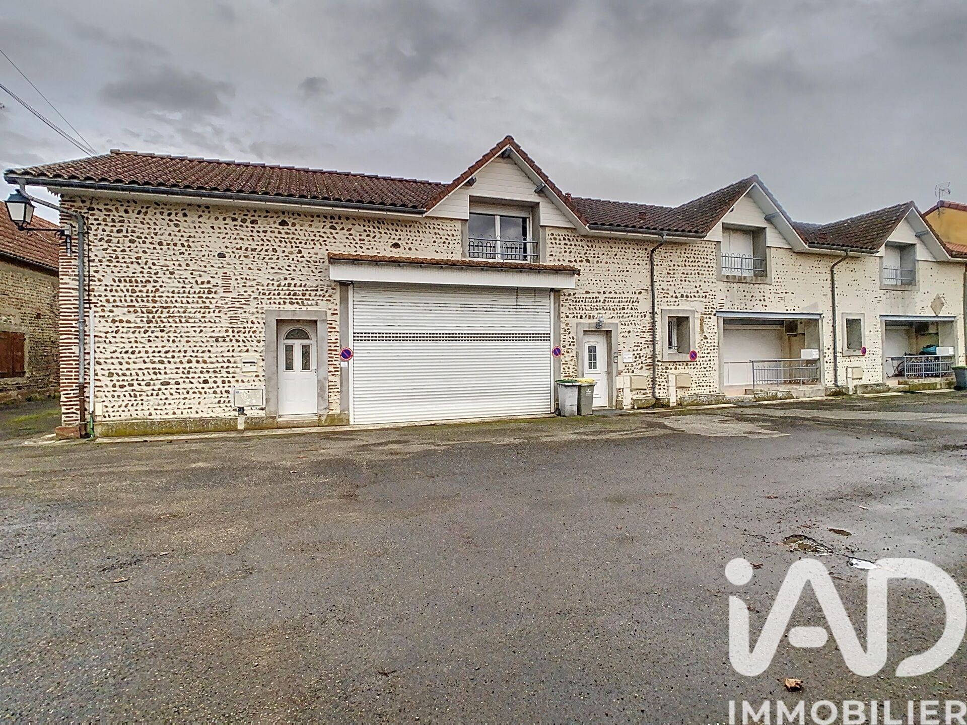Vente Immeuble 400 m² - Photo 2
