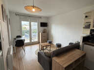 VAUX PONTAILLAC APPARTEMENT 2 PIECES AVEC BALCON 50M PLAGE a — photo 3