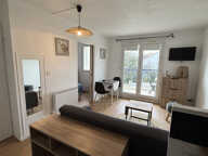 VAUX PONTAILLAC APPARTEMENT 2 PIECES AVEC BALCON 50M PLAGE a — photo 4