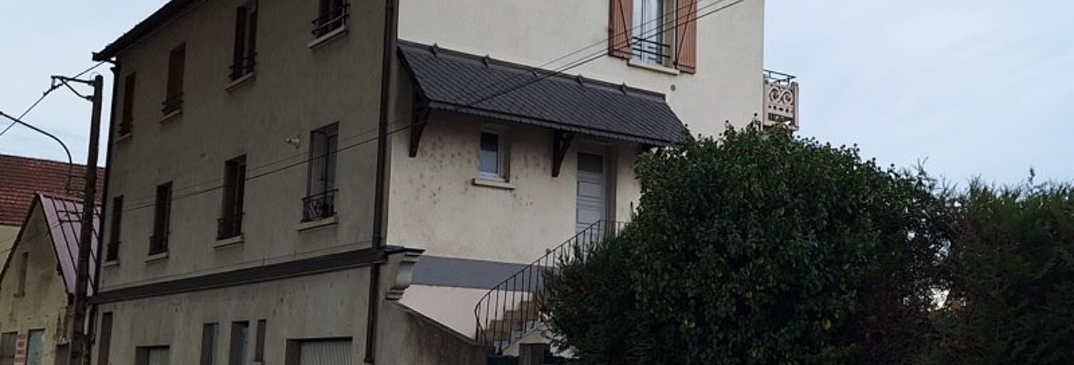 Immeuble   m² à vendre à Montluçon (03100)