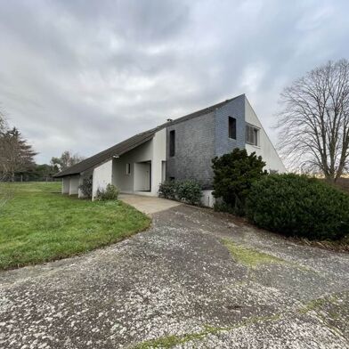 Maison 6 pièces 317700 €