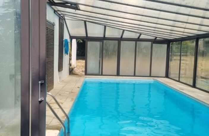 Villa de 6 pièces principales — photo 2