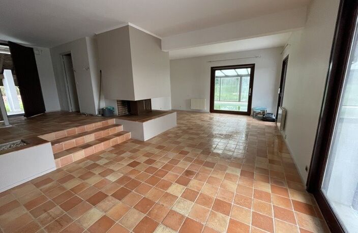 Villa de 6 pièces principales — photo 3