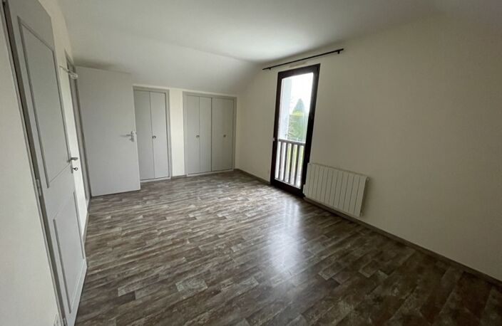 Villa de 6 pièces principales — photo 5