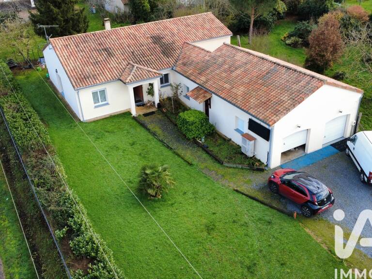 Vente Maison/villa 6 pièces — photo 1