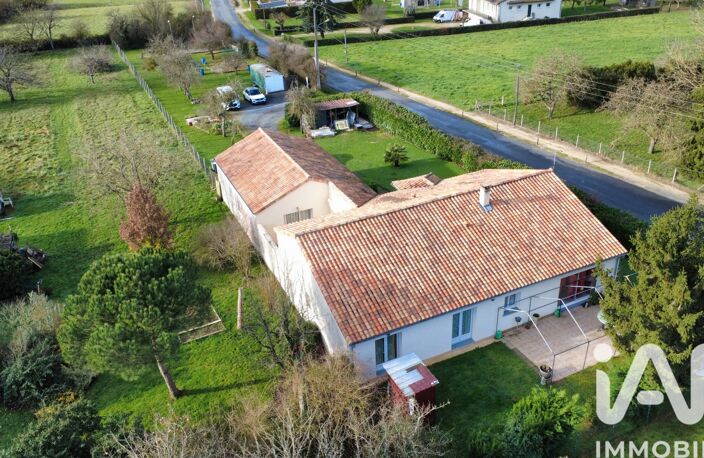 Vente Maison/villa 6 pièces — photo 2