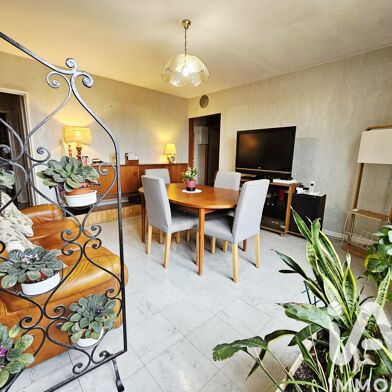 Appartement 4 pièces 149900 €