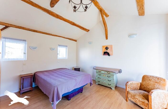 Ferme (tte) de 8 pièces principales — photo 4