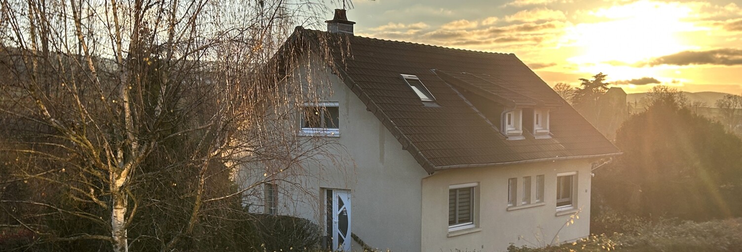 Maison 5 Pièces 135 m² à vendre à Curgy (71400)