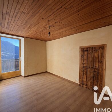 Appartement 4 pièces 300000 €