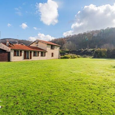 Maison 7 pièces 231440 €