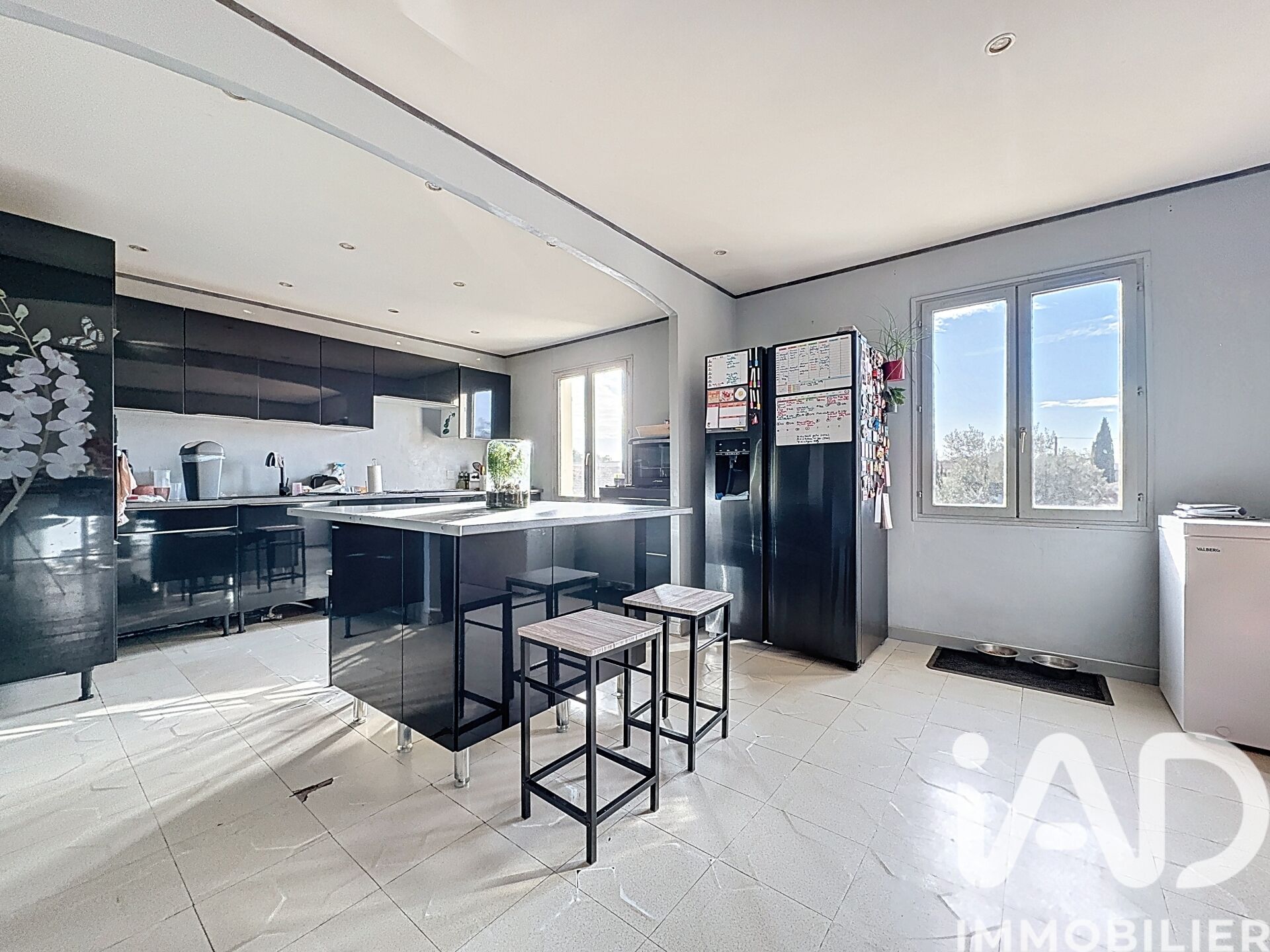 Vente Maison/villa 8 pièces - Photo 2
