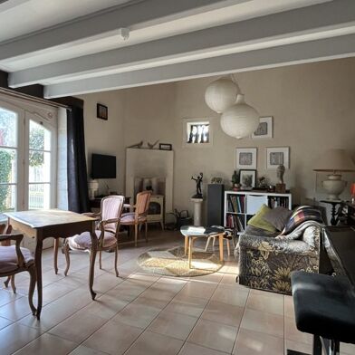 Maison 11 pièces 610000 €