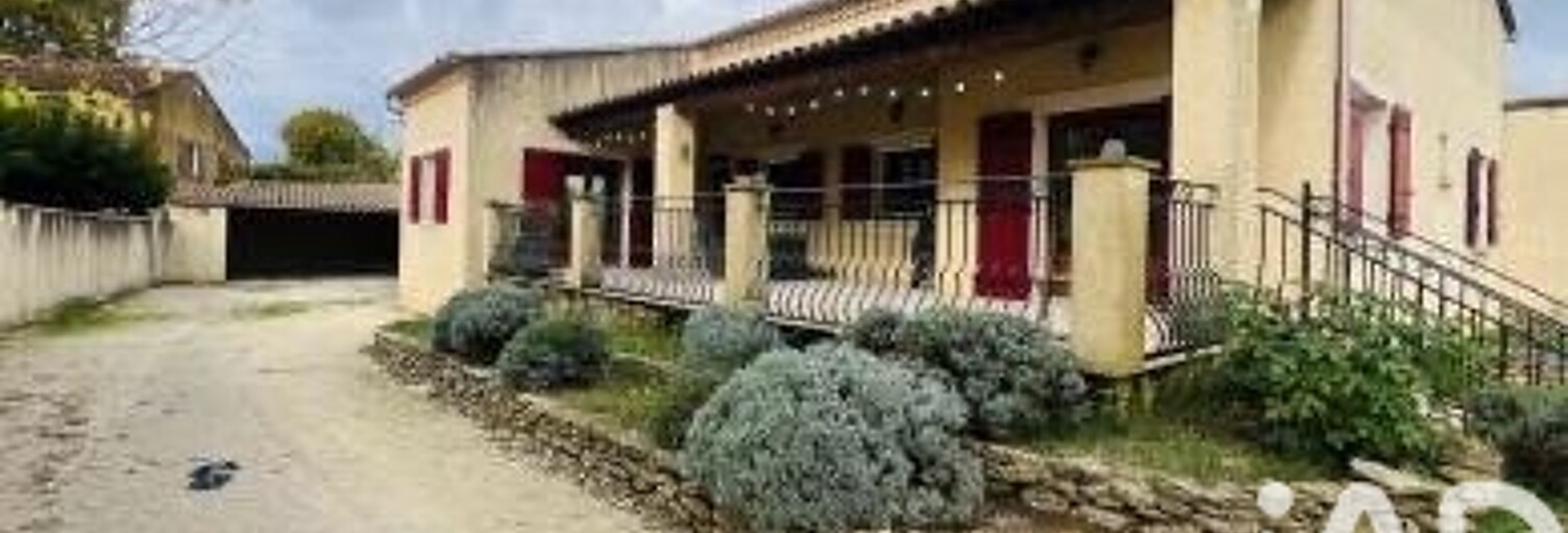 Maison 5 Pièces 130 m² à vendre à Saint-Julien-de-Peyrolas (30760)