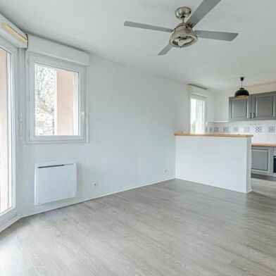 Appartement 3 pièces 215660 €