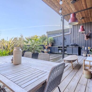 Maison 8 pièces 888896 €