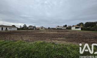 Terrain  4450 m² à vendre à Plassac (33390)