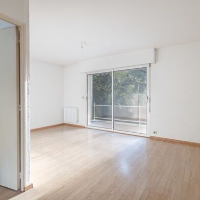 Appartement 4 pièces 223650 €