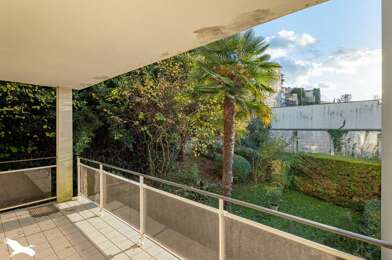 Appartement 4 pièces 223650 €