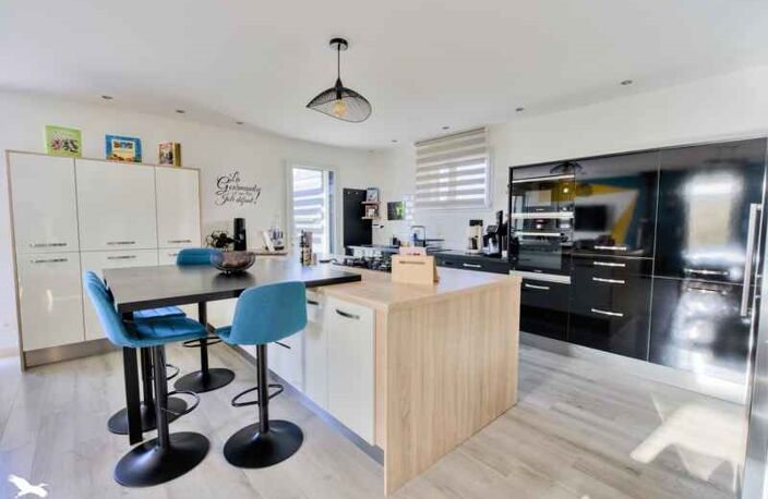 Vente maison 7 pièces 130 m² Lannilis (29870) — photo 4