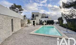 Maison 10 Pièces 280 m² à vendre à Nîmes (30900)