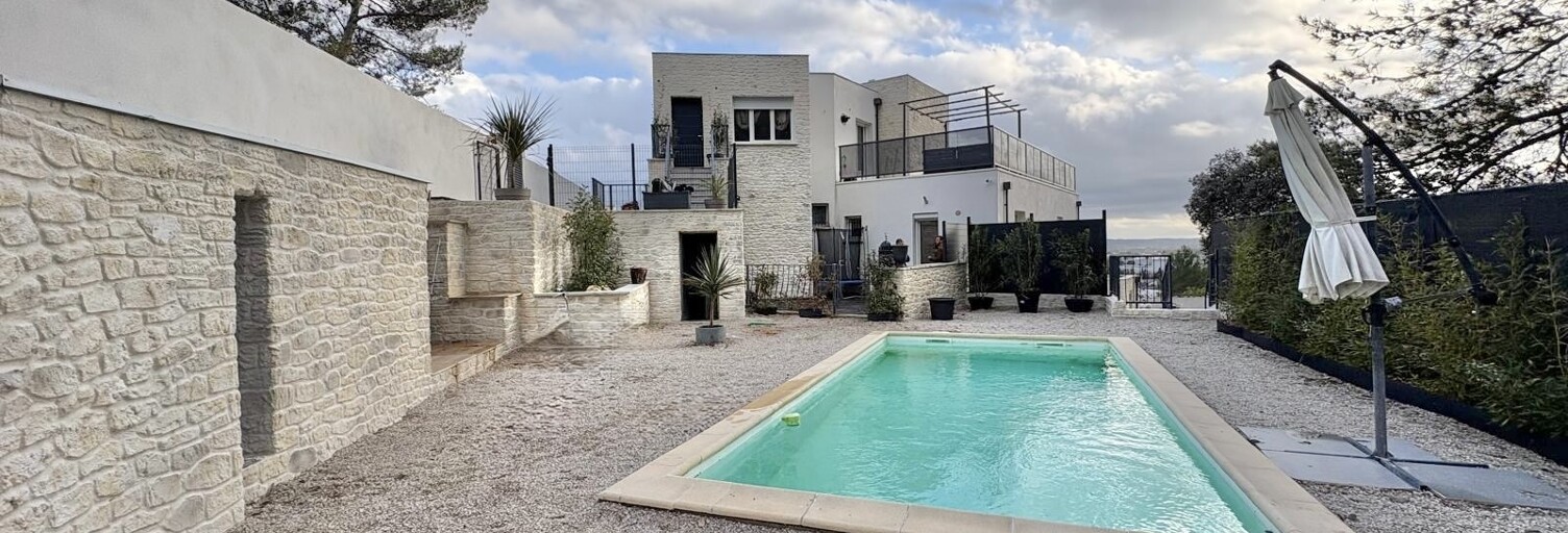 Maison 10 Pièces 280 m² à vendre à Nîmes (30900)