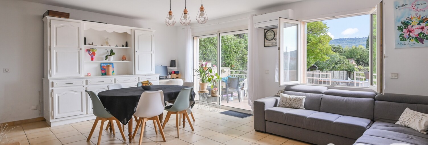 Maison 4 Pièces 105 m² à vendre à Cuges-les-Pins (13780)