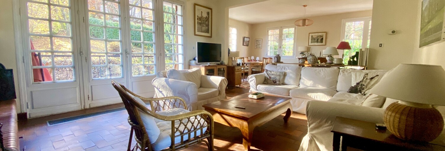 Maison 10 Pièces 275 m² à vendre à Bagnères-de-Bigorre (65200)