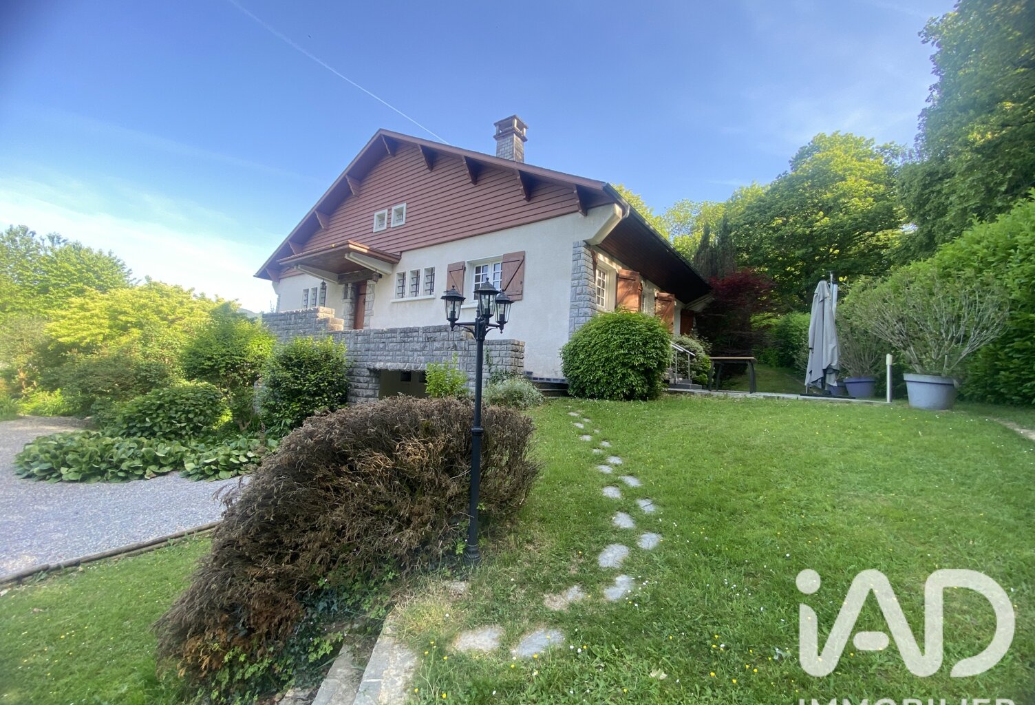 Vente Maison/villa 10 pièces — photo 1