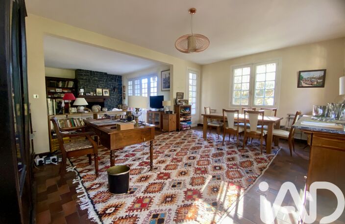 Vente Maison/villa 10 pièces — photo 3