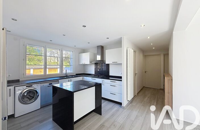 Vente Appartement 4 pièces — photo 2