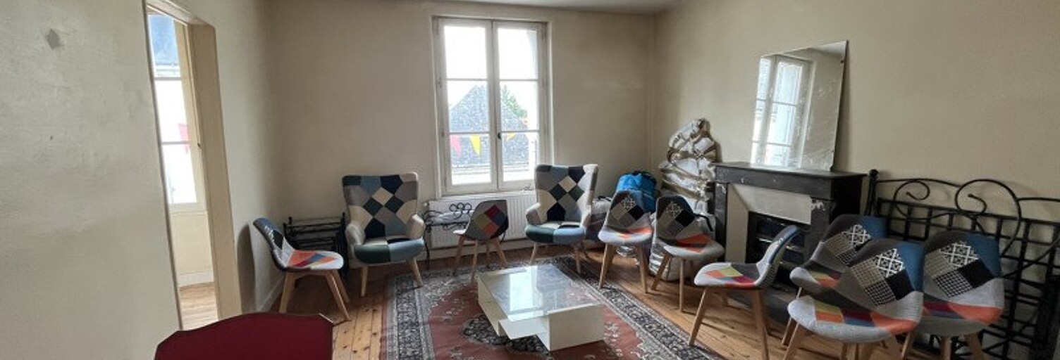 Immeuble   m² à vendre à Descartes (37160)