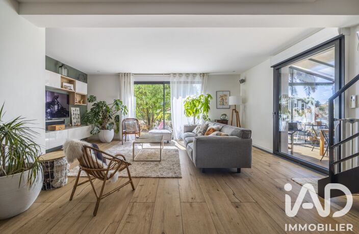 Vente Maison/villa 7 pièces — photo 2