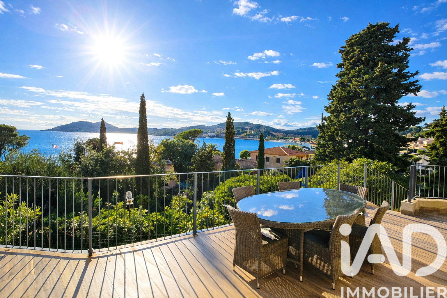 St-Raphael - 106m² - 4p. - 3ch.