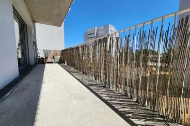 Appartement 5 pièces 329868 €