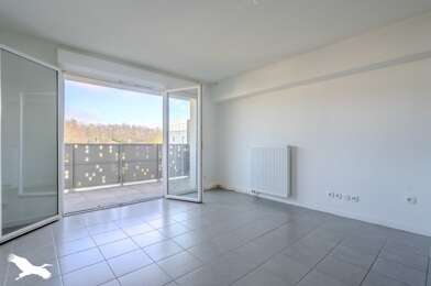 Appartement 3 pièces 215660 €