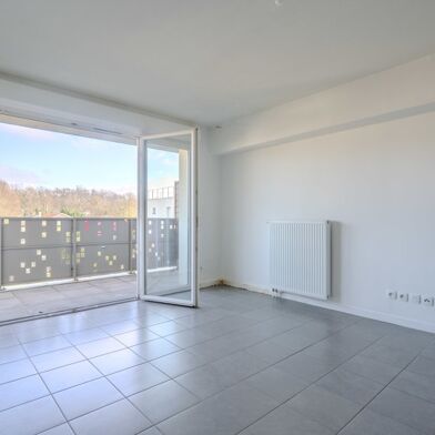 Appartement 3 pièces 215660 €
