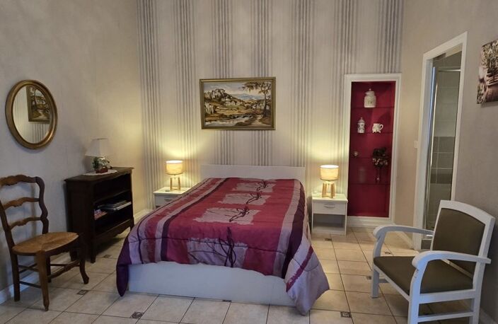 Vente immeuble   Jonzac (17500) — photo 5